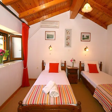 Spiti Antigoni Villa